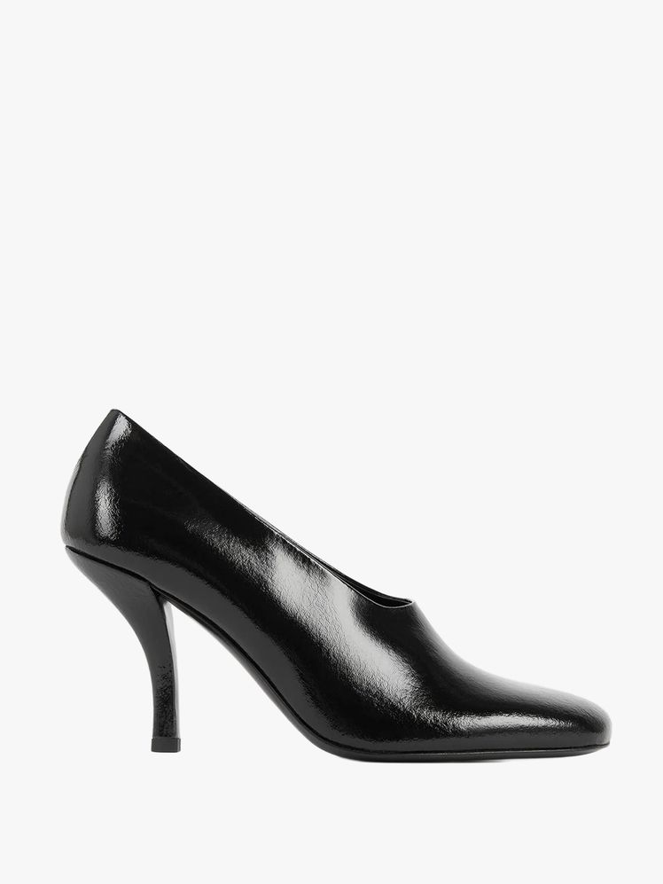 Toteme Contour Pumps