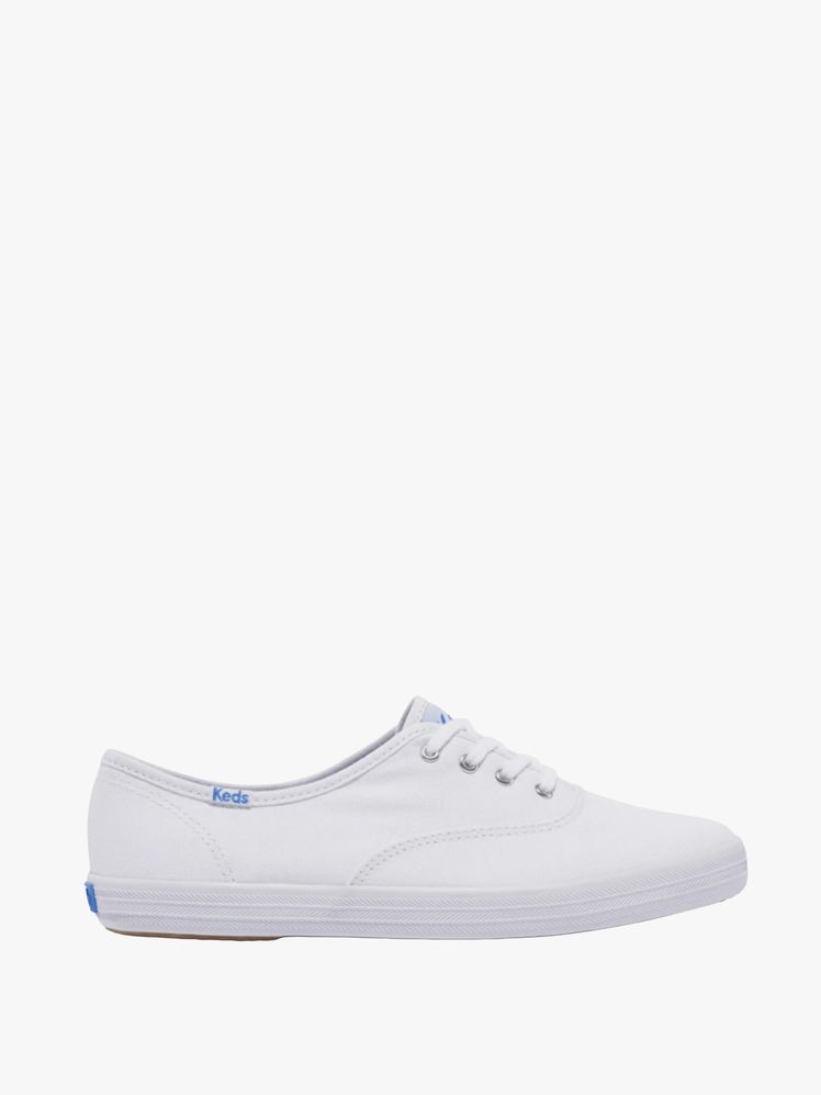 Chloe Kick Sneakers: How to Wear the Soft Sneaker Trend Without Looking Too Sporty image 2