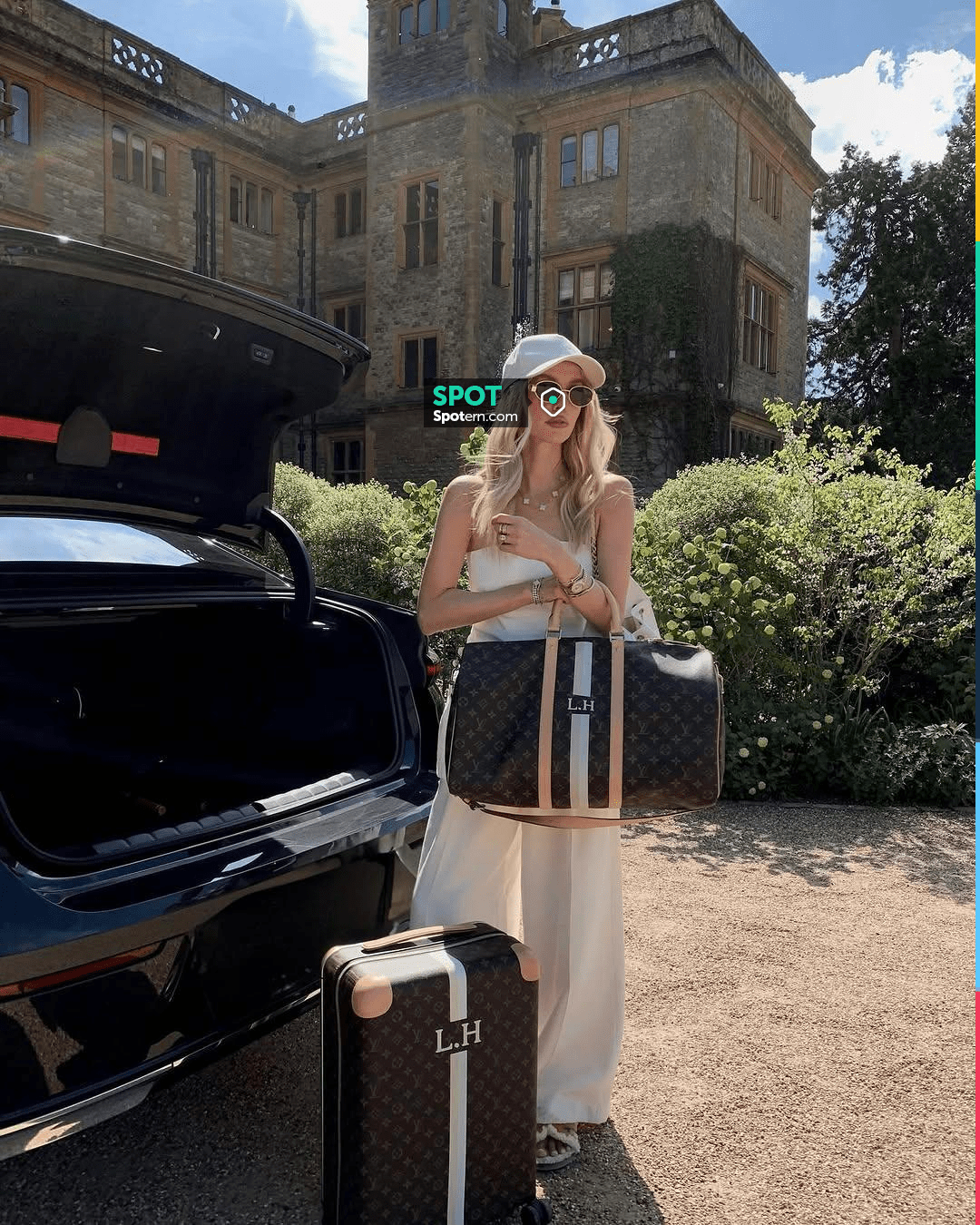 Celine Triomphe sunglasses first outfit reference