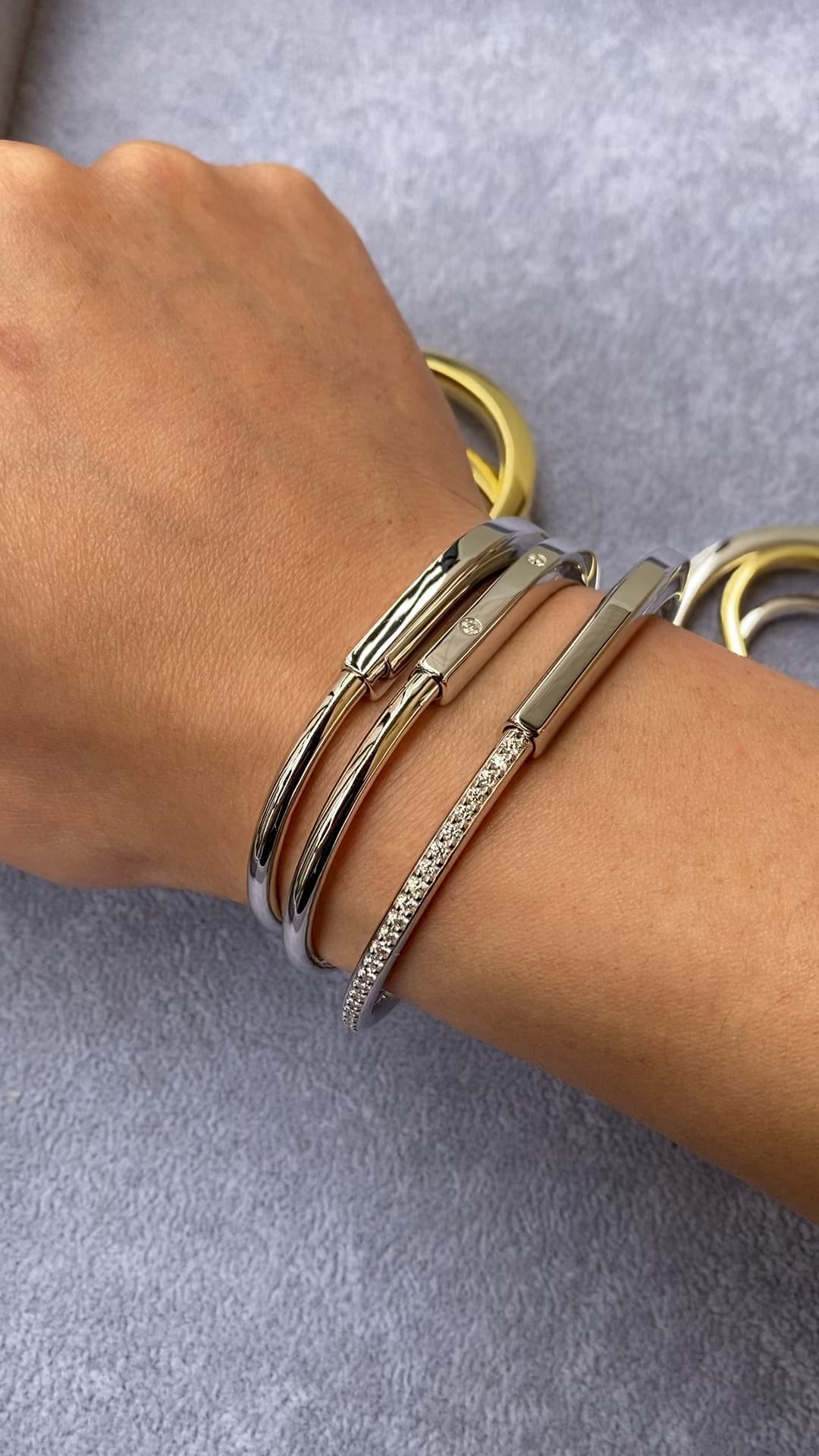 Tiffany Lock bracelet visual reference